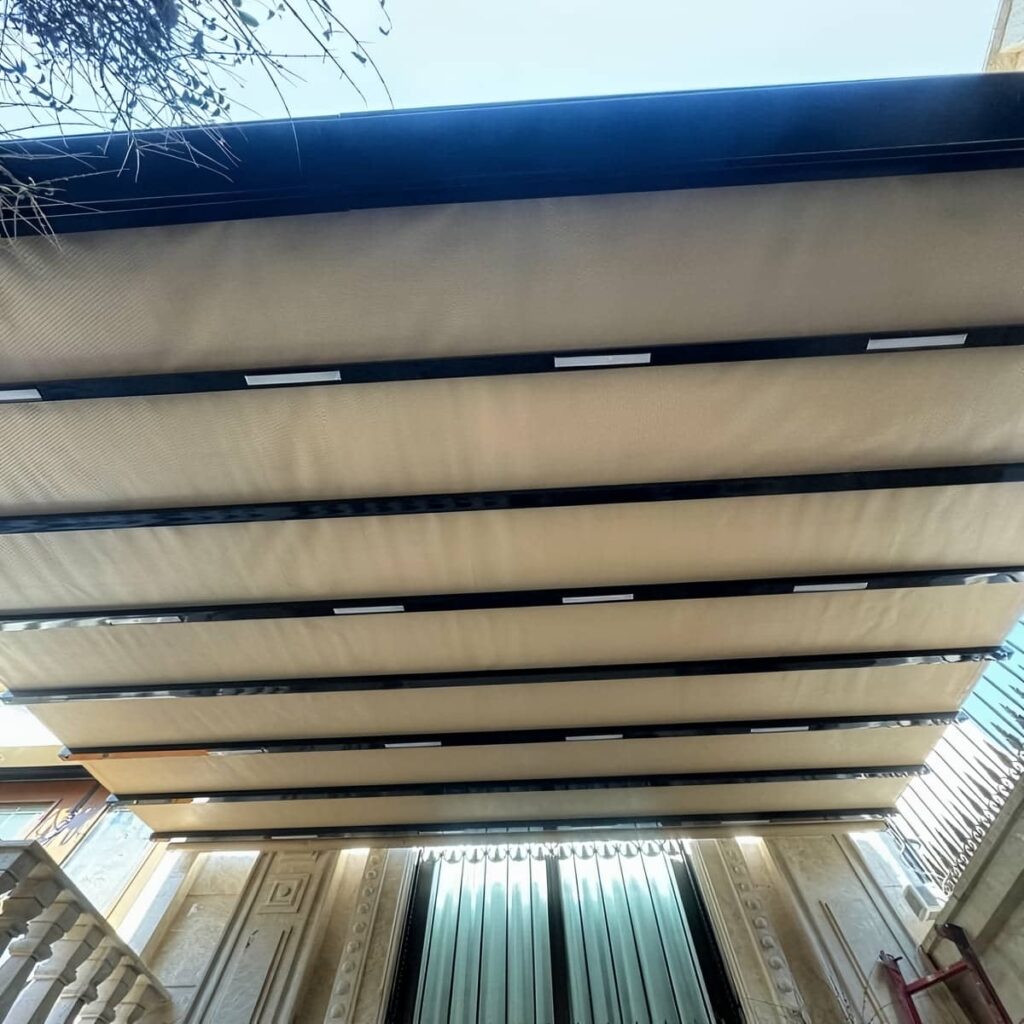 سایبان اتوماتیک فضای ورودی