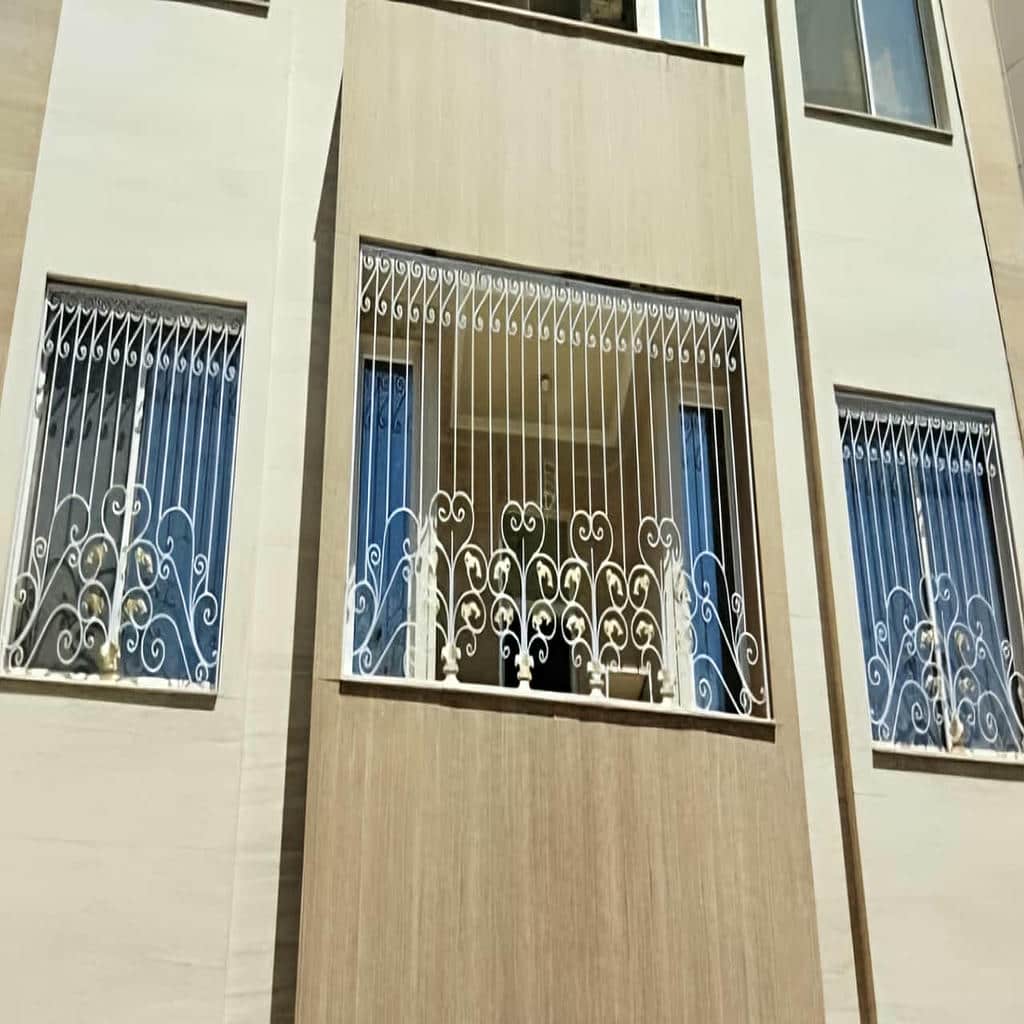 حفاظ پنجره آهنی سفارشی برای فضای مسکونی