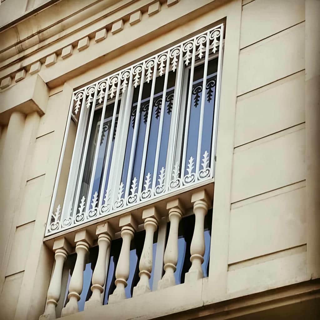 حفاظ پنجره فلزی مقاوم