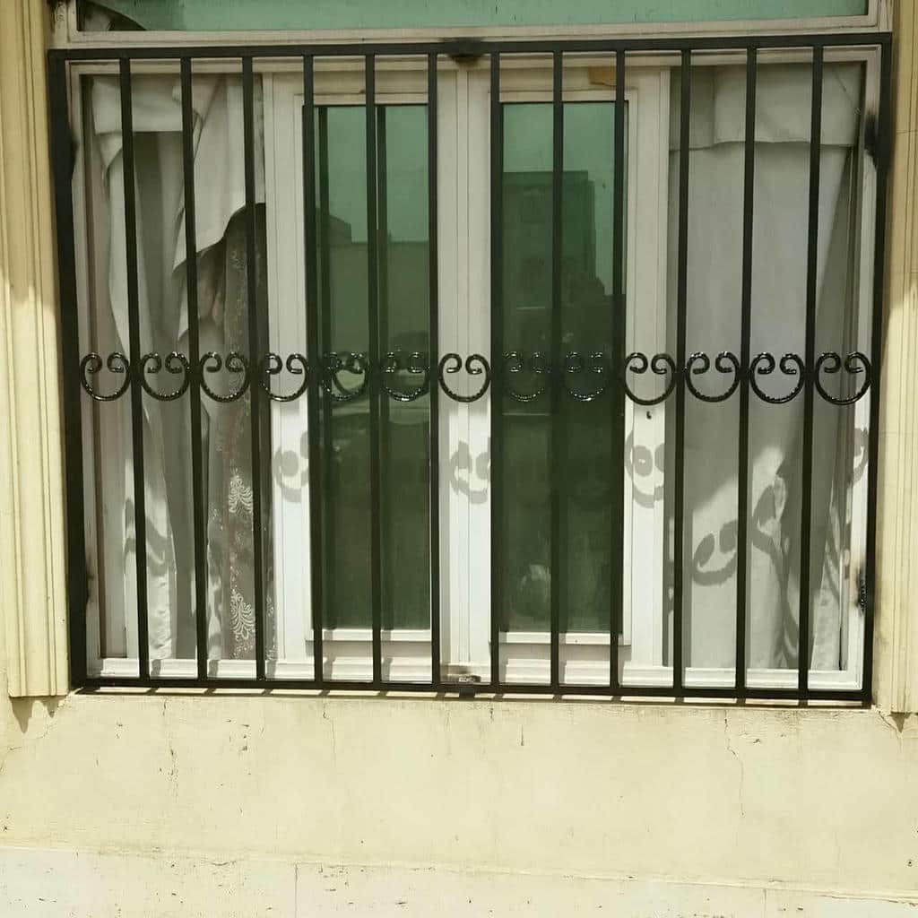 مدل مدرن پنجره با ساختار فلزی