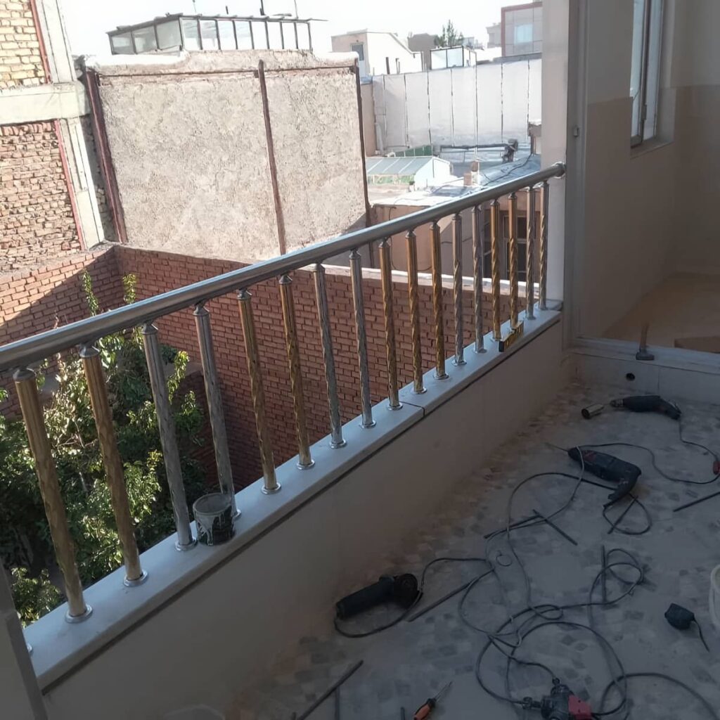 حفاظ تراس با طراحی ایمن حفاظ تراس با طراحی ایمن