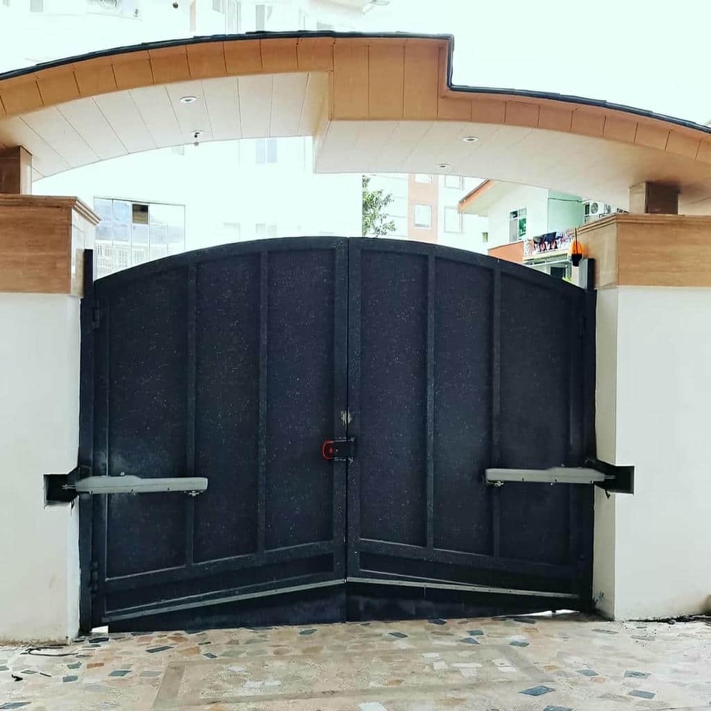 مرکز عرضه موتور درب پارکینگ مناسب پروژه های نوساز
