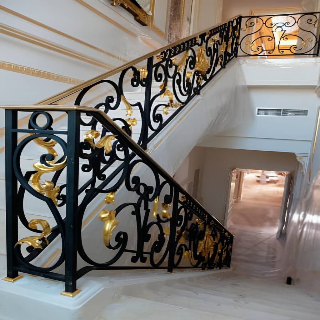 نرده فرفورژه بالکن مدل خارجی مدرن نرده فرفورژه بالکن مدل خارجی مدرن